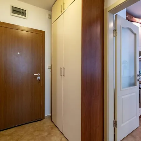Lägenhet Comfortable And Quiet 1bdrm Apt. *